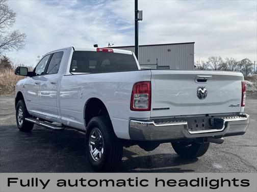 2019 RAM 2500 Big Horn Crew Cab 4x4 8' Box