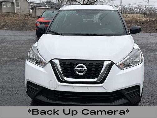 2019 Nissan Kicks S
