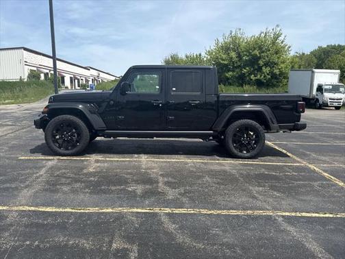 2025 Jeep Gladiator Nighthawk