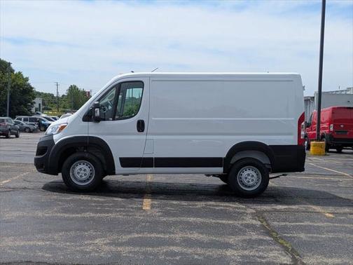 2025 RAM ProMaster 1500 Low Roof
