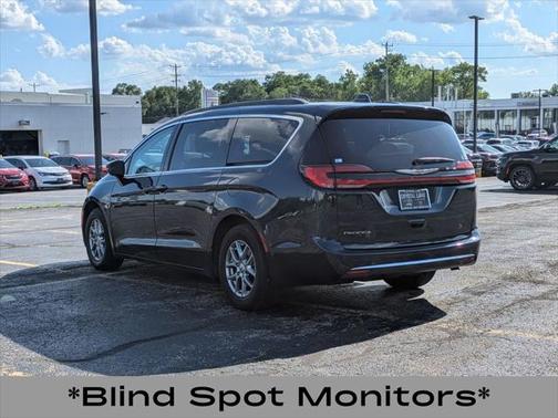2021 Chrysler Pacifica Touring