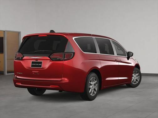 2025 Chrysler Voyager LX