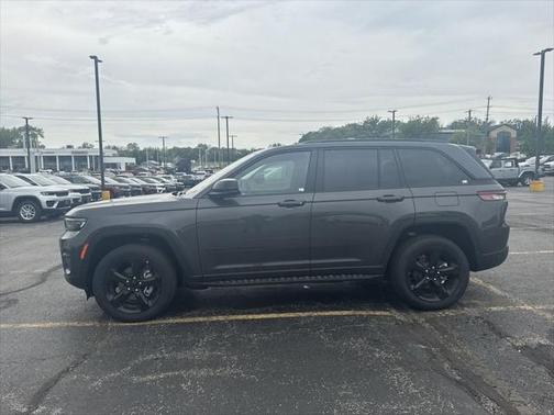 2025 Jeep Grand Cherokee Altitude