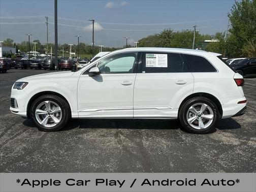 2024 Audi Q7 45 Premium Plus