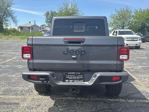2025 Jeep Gladiator Nighthawk