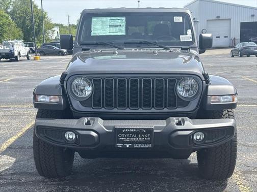 2025 Jeep Gladiator Nighthawk