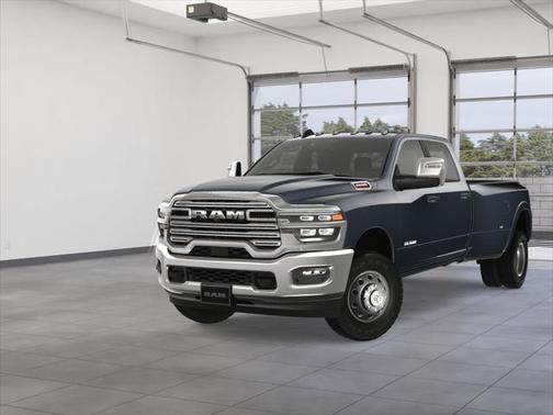 2025 RAM 3500 Laramie Crew Cab 4x4 8' Box