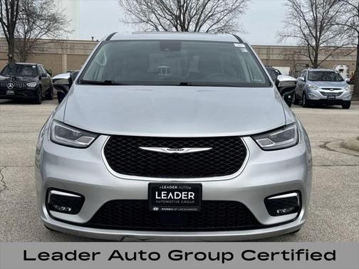 2023 Chrysler Pacifica Hybrid Limited