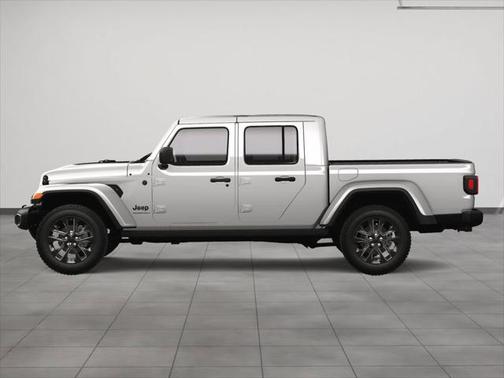 2025 Jeep Gladiator Nighthawk