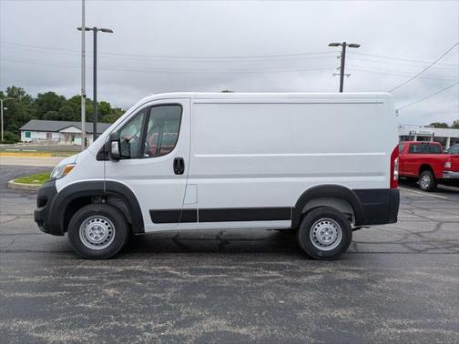 2025 RAM ProMaster 1500 Low Roof