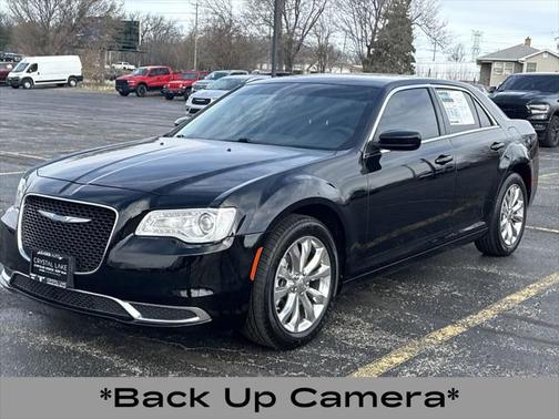 2023 Chrysler 300 Touring