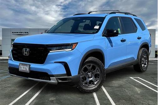 2025 Honda Pilot TrailSport
