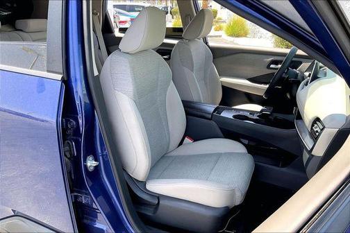 Caspian Blue Metallic 2023 Nissan Rogue SV