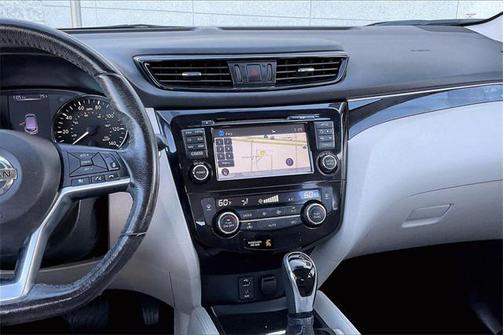 2018 Nissan Rogue Sport SL