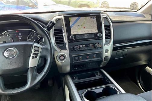 2021 Nissan Titan SV