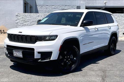 Bright White Clearcoat 2021 Jeep Grand Cherokee L Altitude
