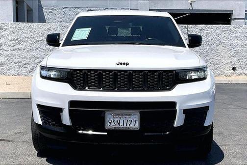 Bright White Clearcoat 2021 Jeep Grand Cherokee L Altitude