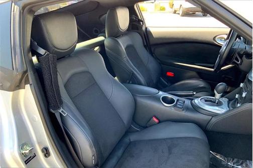 2017 Nissan 370Z Touring