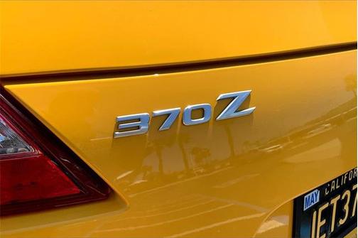 2018 Nissan 370Z Base