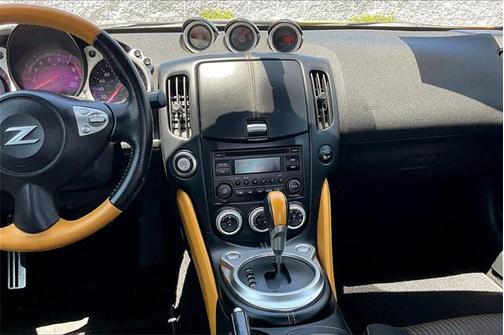 2018 Nissan 370Z Base