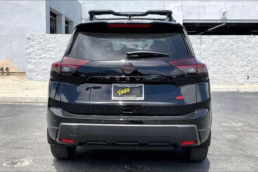 Super Black 2026 Nissan Rogue Rock Creek