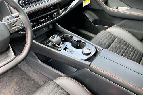 Super Black 2026 Nissan Rogue Rock Creek
