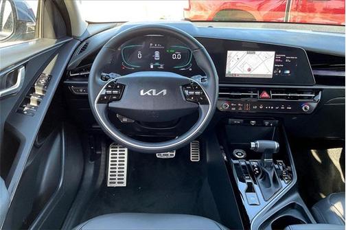 2023 Kia Niro Touring