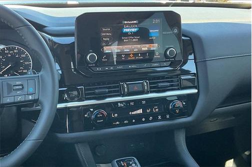 2025 Nissan Pathfinder SV FWD