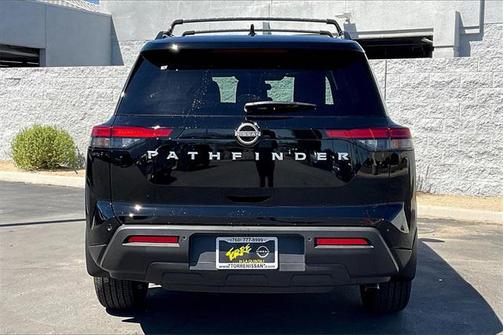 2025 Nissan Pathfinder SV FWD