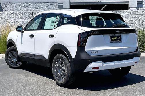 Fresh Powder 2026 Nissan Kicks S