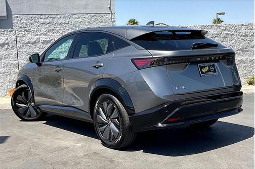 2025 Nissan ARIYA EVOLVE+