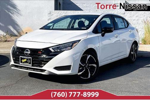 Aspen White Tricoat 2025 Nissan Versa 1.6 S