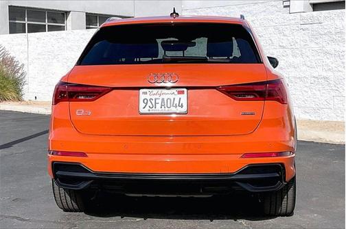 2019 Audi Q3 2.0T S line Prestige