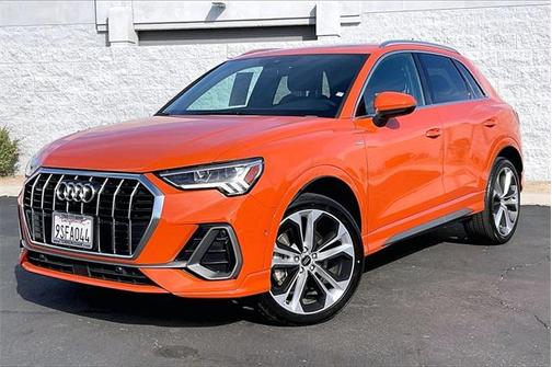 2019 Audi Q3 2.0T S line Prestige