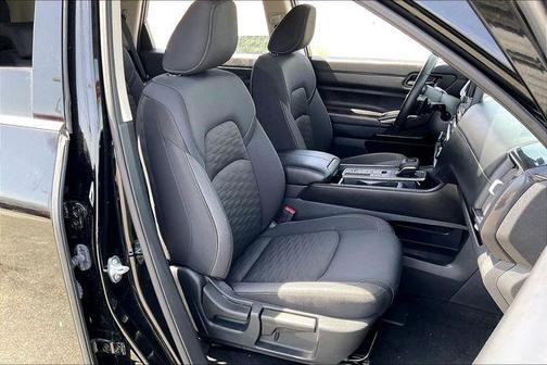 Super Black 2025 Nissan Pathfinder SV FWD