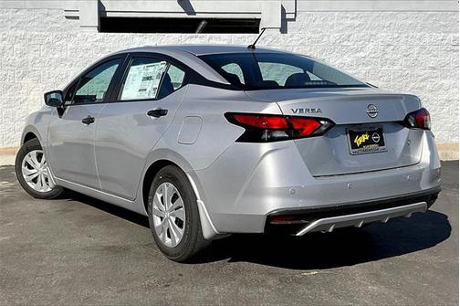 2025 Nissan Versa 1.6 S