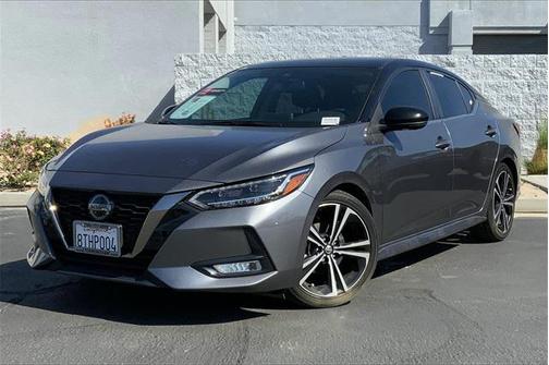 Gun Metallic/Super Black 2020 Nissan Sentra SR