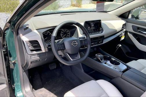 Obsidian 2026 Nissan Rogue Dark Armor