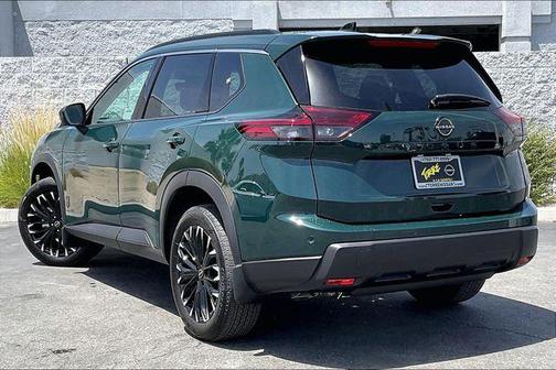 Obsidian 2026 Nissan Rogue Dark Armor