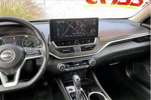 2023 Nissan Altima 2.5 SL