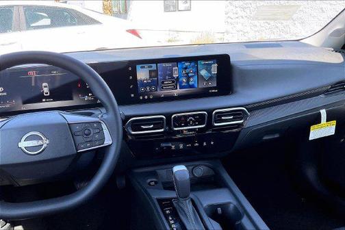 Gun Met 2027 Nissan Sentra SV