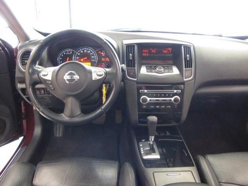 2011 Nissan Maxima SV