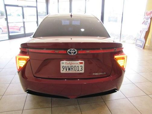 2020 Toyota Mirai Base