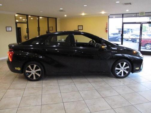 2019 Toyota Mirai Base