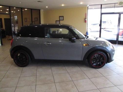 2018 MINI Hardtop Cooper