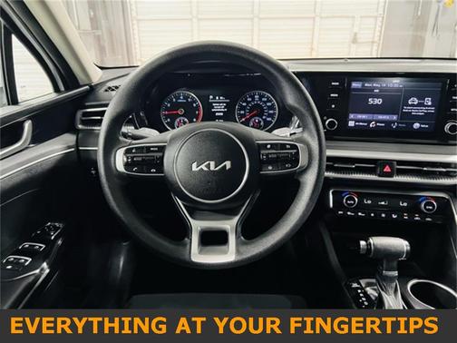 2022 Kia K5 LXS