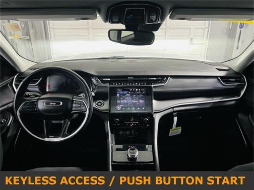 2021 Jeep Grand Cherokee L Laredo