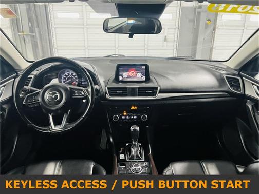 2018 Mazda Mazda3 Touring