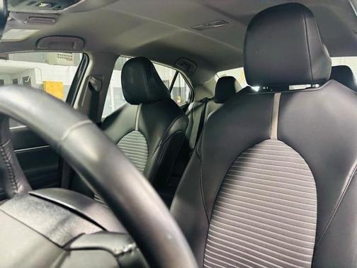 2022 Toyota Camry SE Nightshade