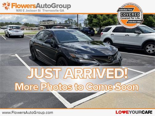 2022 Toyota Camry SE Nightshade